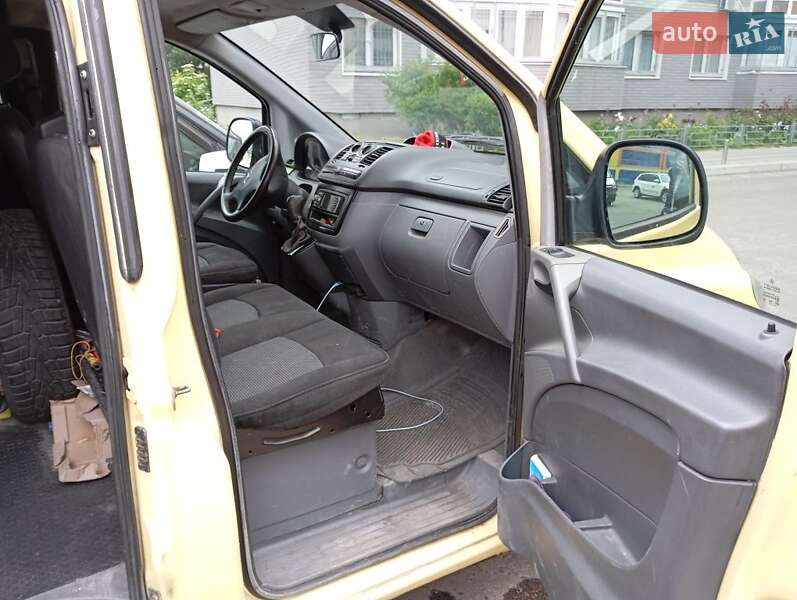 Минивэн Mercedes-Benz Vito 2004 в Киеве