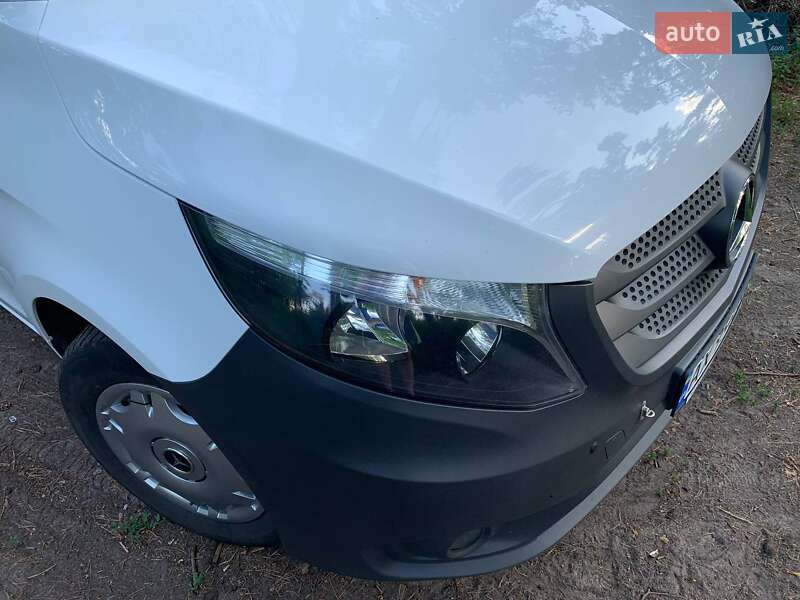 Минивэн Mercedes-Benz Vito 2016 в Дергачах