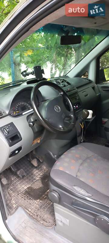 Минивэн Mercedes-Benz Vito 2006 в Киеве