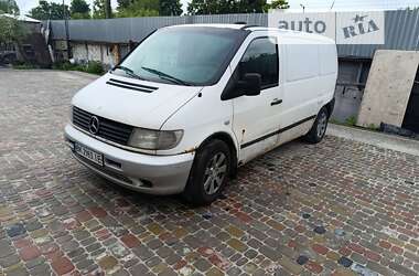 Вантажний фургон Mercedes-Benz Vito 2003 в Рівному