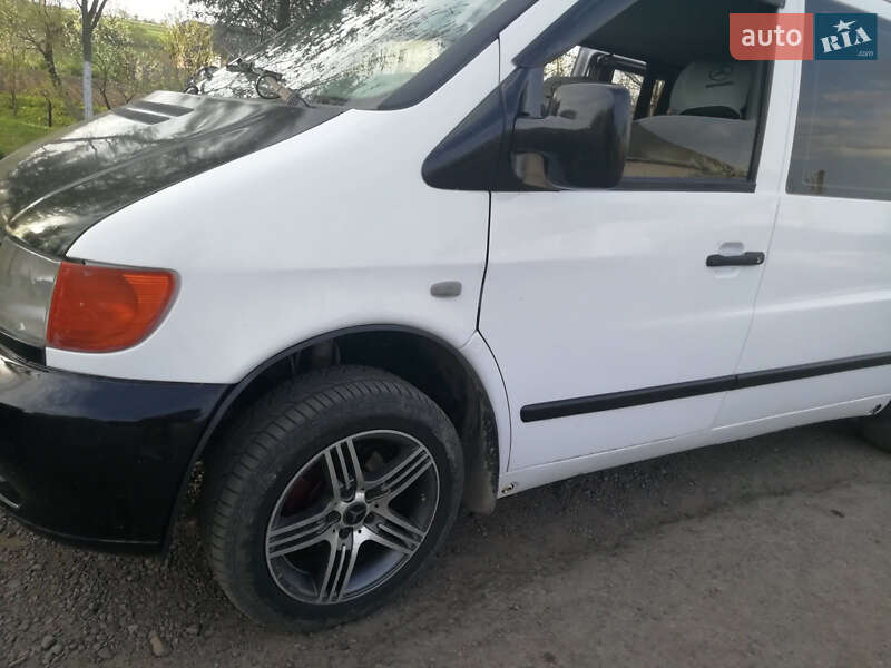Мінівен Mercedes-Benz Vito 2000 в Калуші