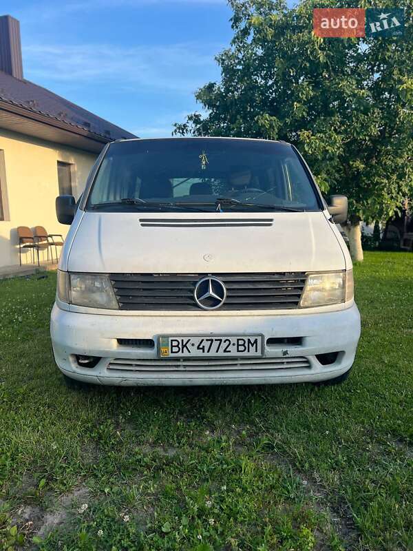 Минивэн Mercedes-Benz Vito 2001 в Ровно
