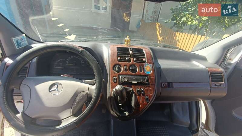 Минивэн Mercedes-Benz Vito 2001 в Черновцах