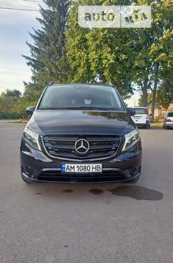 Минивэн Mercedes-Benz Vito 2017 в 