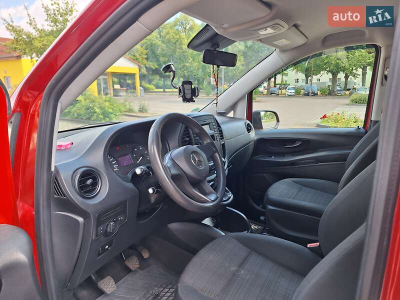 Минивэн Mercedes-Benz Vito 2016 в Снятине