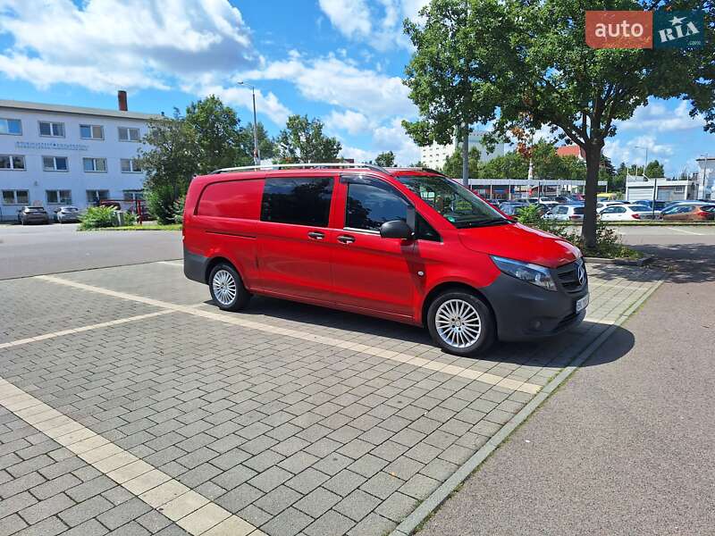 Минивэн Mercedes-Benz Vito 2016 в Снятине