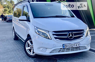 Минивэн Mercedes-Benz Vito 2017 в Одессе