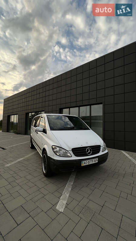 Минивэн Mercedes-Benz Vito 2004 в Тячеве