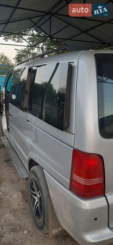 Минивэн Mercedes-Benz Vito 1997 в Белозерке