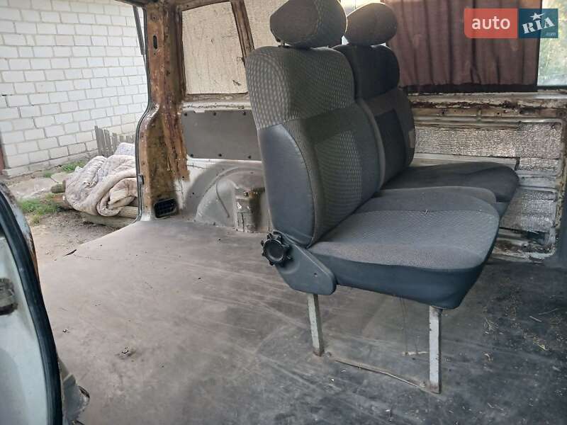 Минивэн Mercedes-Benz Vito 2000 в Обухове