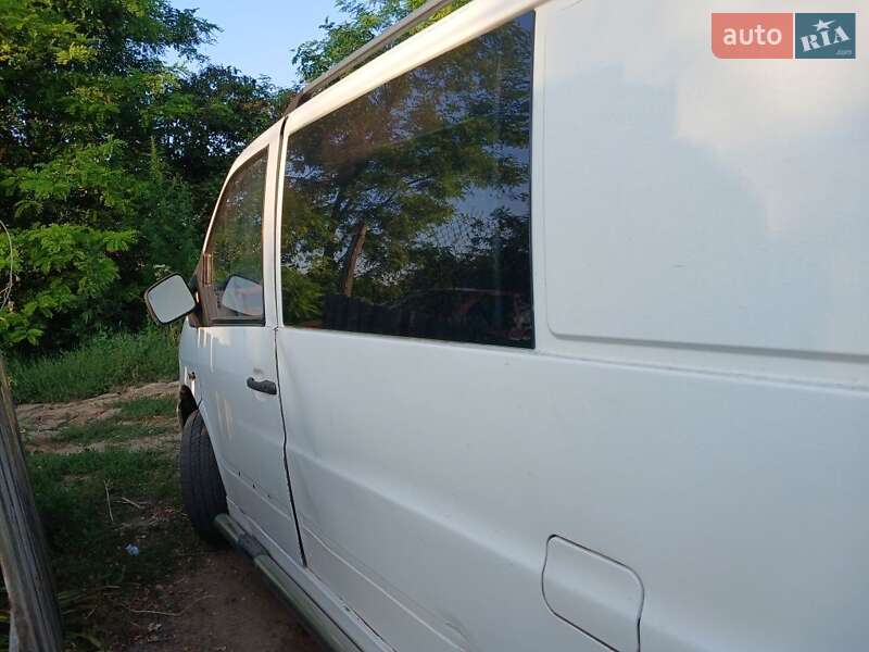 Минивэн Mercedes-Benz Vito 2000 в Обухове