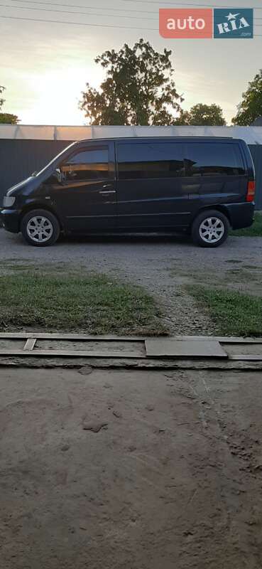 Минивэн Mercedes-Benz Vito 2003 в Черновцах