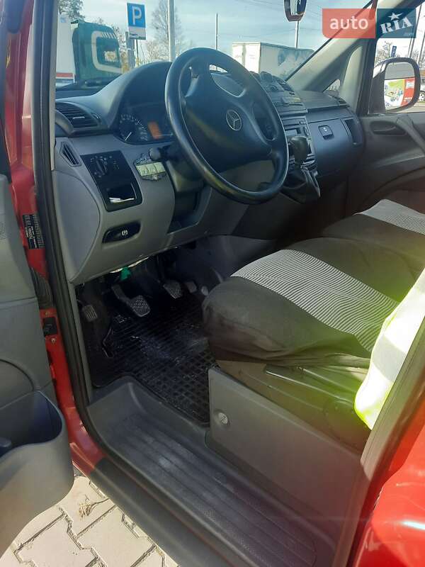 Минивэн Mercedes-Benz Vito 2009 в Ровно