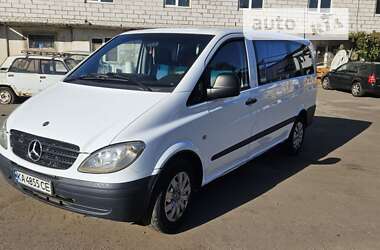 Мінівен Mercedes-Benz Vito 2004 в Києві