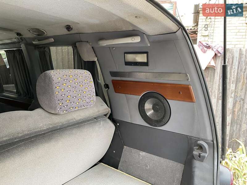 Мінівен Mercedes-Benz Vito 1998 в Кривому Розі
