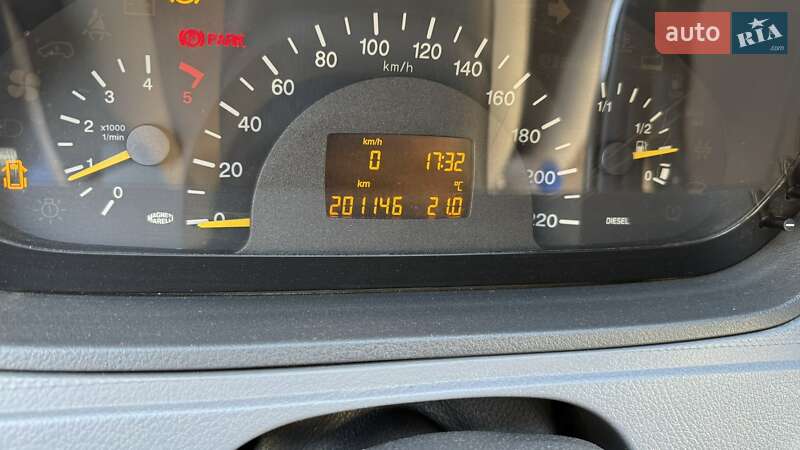 Минивэн Mercedes-Benz Vito 2005 в Вознесенске