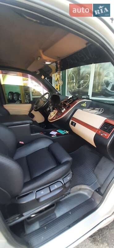 Вантажопасажирський фургон Mercedes-Benz Vito 2003 в Одесі