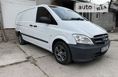 Вантажний фургон Mercedes-Benz Vito 2011 в Хмельницькому