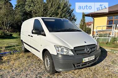 Вантажний фургон Mercedes-Benz Vito 2011 в Гостомелі