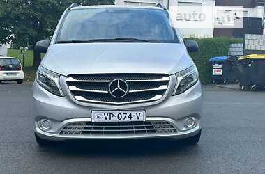 Минивэн Mercedes-Benz Vito 2015 в Черновцах