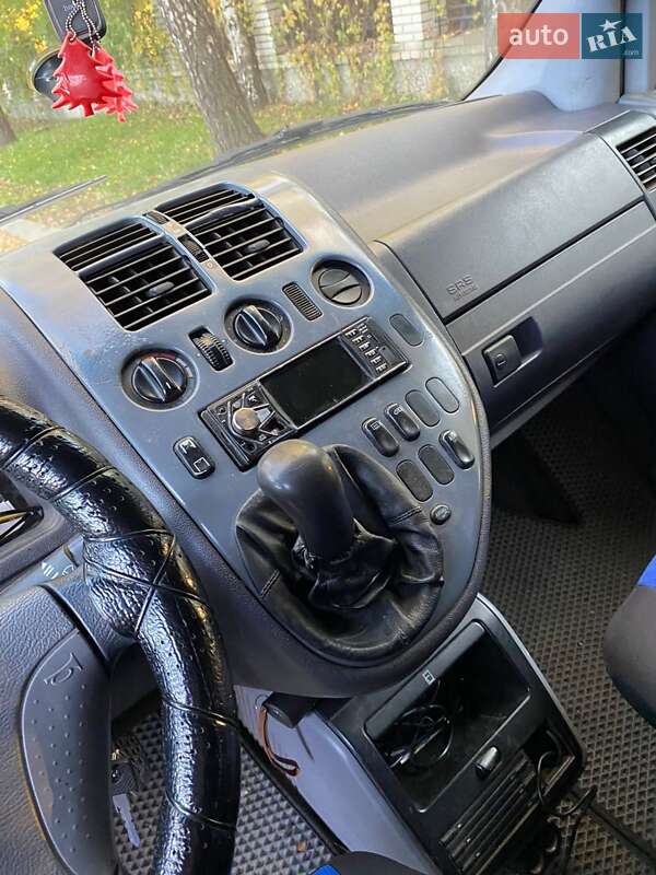 Минивэн Mercedes-Benz Vito 2002 в Черновцах фото 7 Минивэн Mercedes-Benz Vito 2002 в Черновцах