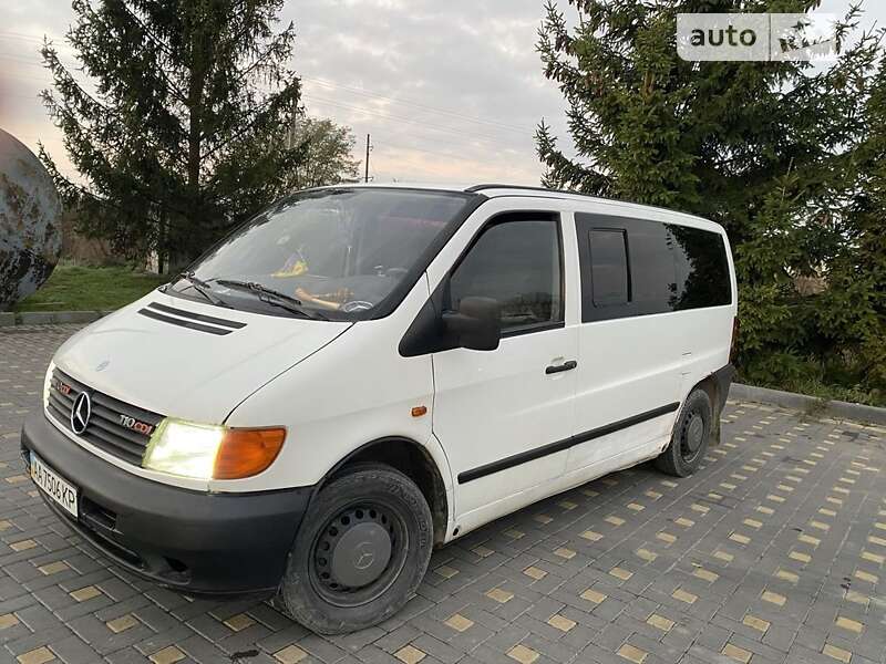 Мінівен Mercedes-Benz Vito 2002 в Івано-Франківську