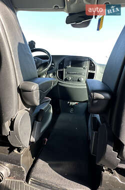 Мінівен Mercedes-Benz Vito 2015 в 