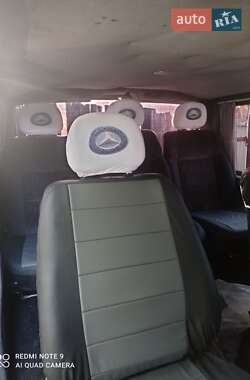 Мінівен Mercedes-Benz Vito 2000 в 
