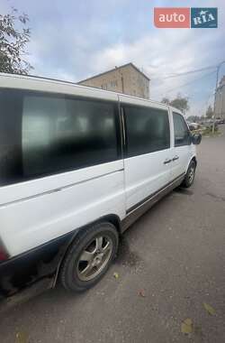 Минивэн Mercedes-Benz Vito 2000 в 