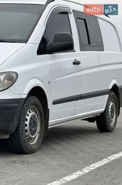 Грузовой фургон Mercedes-Benz Vito 2009 в 