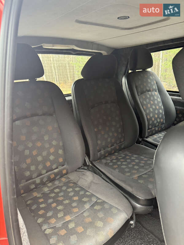 Минивэн Mercedes-Benz Vito 2007 в Ровно
