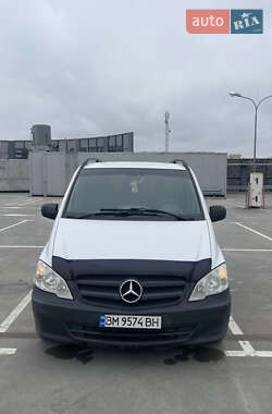 Грузопассажирский фургон Mercedes-Benz Vito 2013 в Киеве