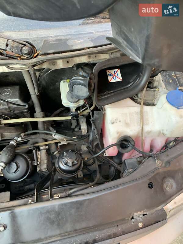 Мінівен Mercedes-Benz Vito 1997 в Бучі