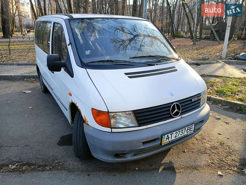 Мінівен Mercedes-Benz Vito 2001 в Івано-Франківську