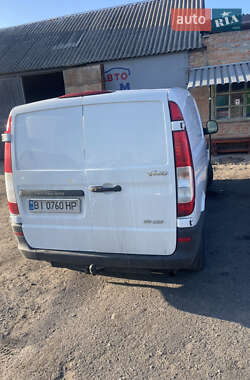 Грузовой фургон Mercedes-Benz Vito 2008 в Новых Санжарах