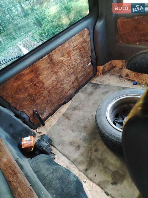 Мінівен Mercedes-Benz Vito 1998 в Одесі
