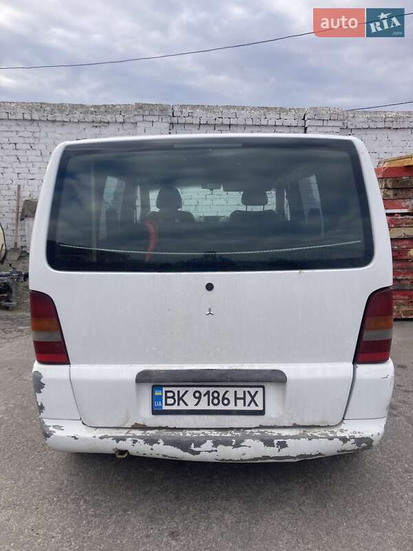 Минивэн Mercedes-Benz Vito 2003 в Ровно