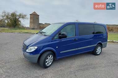 Вантажопасажирський фургон Mercedes-Benz Vito 2003 в Білгороді-Дністровському