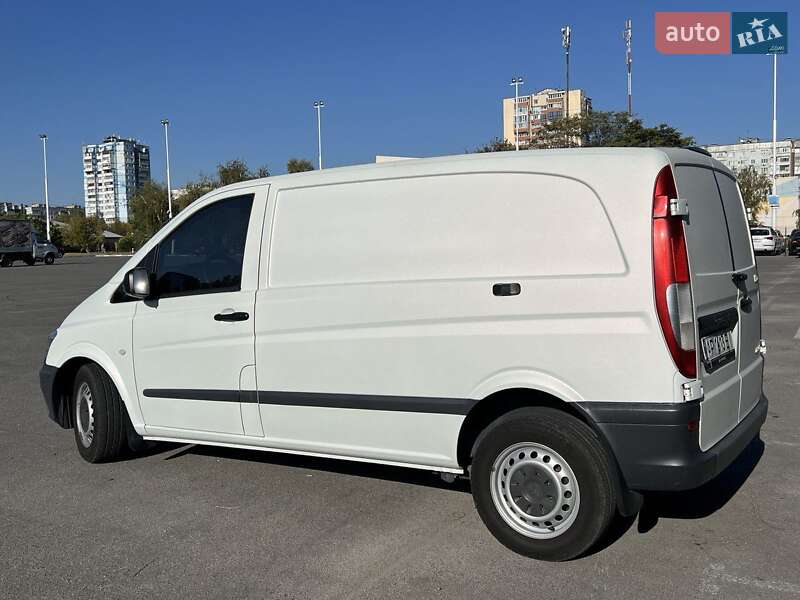 Грузовой фургон Mercedes-Benz Vito 2011 в Запорожье