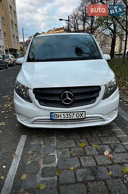 Вантажний фургон Mercedes-Benz Vito 2015 в Одесі