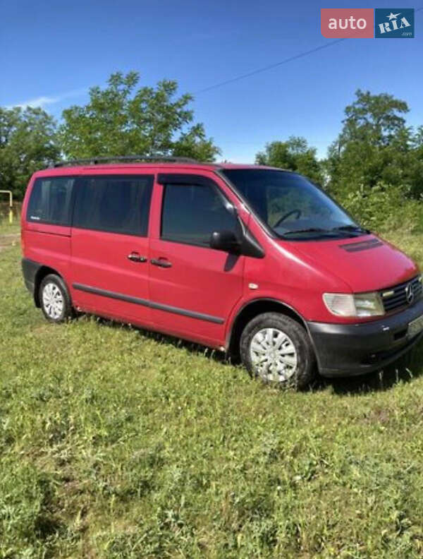 Мінівен Mercedes-Benz Vito 2002 в Чернівцях