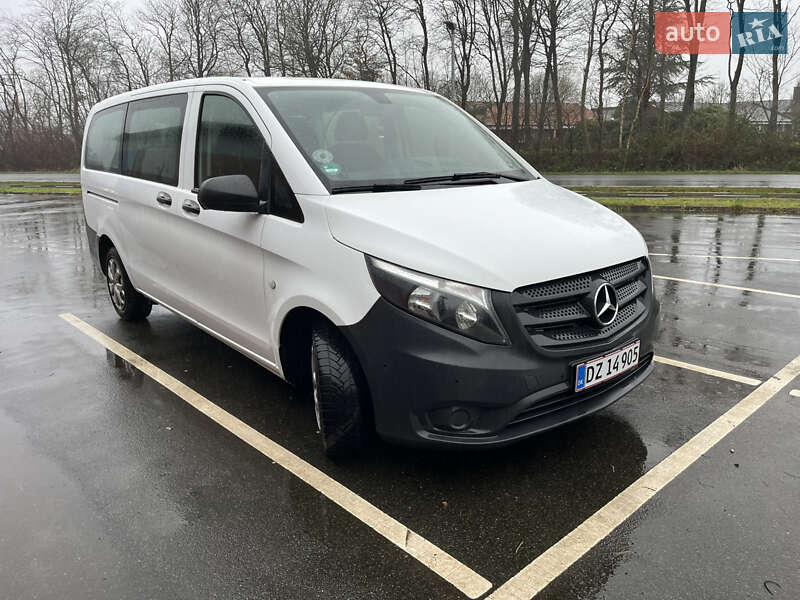 Минивэн Mercedes-Benz Vito 2017 в Львове