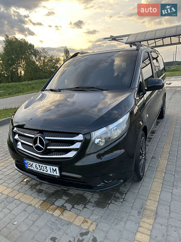 Минивэн Mercedes-Benz Vito 2015 в Ровно