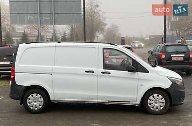 Вантажний фургон Mercedes-Benz Vito 2016 в Рівному