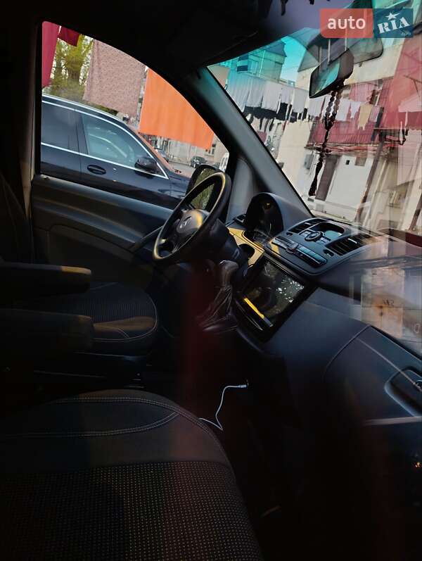 Минивэн Mercedes-Benz Vito 2008 в Киеве