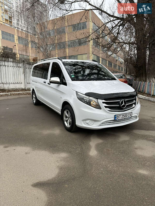 Минивэн Mercedes-Benz Vito 2016 в Киеве