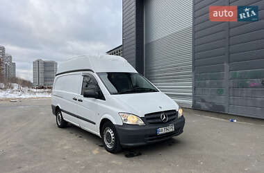 Грузовой фургон Mercedes-Benz Vito 2011 в Киеве