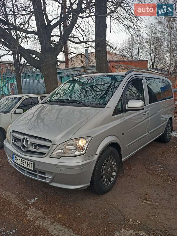 Минивэн Mercedes-Benz Vito 2010 в Черняхове