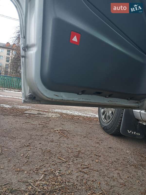 Минивэн Mercedes-Benz Vito 2010 в Черняхове