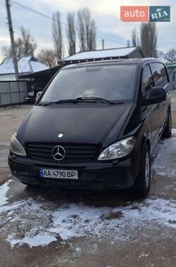 Вантажопасажирський фургон Mercedes-Benz Vito 2004 в Борисполі